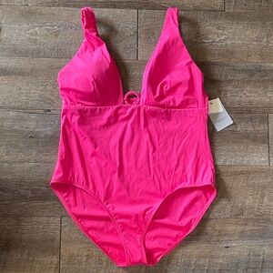 NWT Alex Marie Signature Sculpt One Piece Swimsuit